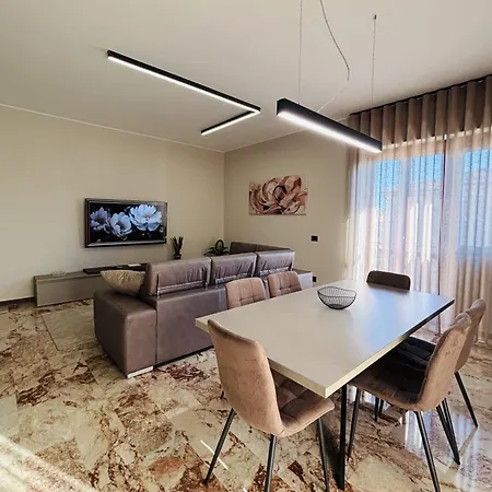 Apartman La Chiave Dei Ricordi *